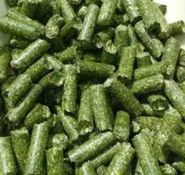 lucerna-granulowana-granulat-z-lucerny-100percent-karma-pasza-pellet-8mm-20kg