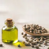 ureshii-hemp-oil-elixir-100ml-dzialanie-ulatwia-rozczesywanie