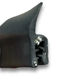 uszczelka-t-49-na-rant-ozdobna-maskujaca-drzwi-szyby-uniwersalna-zbrojona