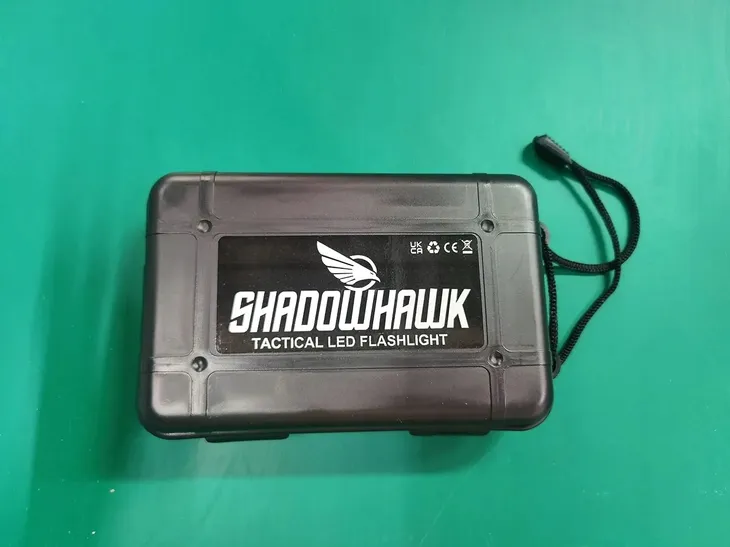 latarka-klasyczna-shadowhawk-20002-lm-led-kolor-dominujacy-czarny