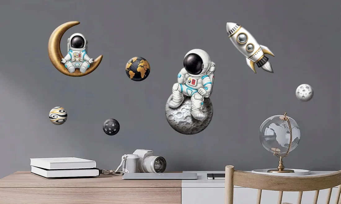 dekoracja-scienna-naklejki-kolekcja-astronauta