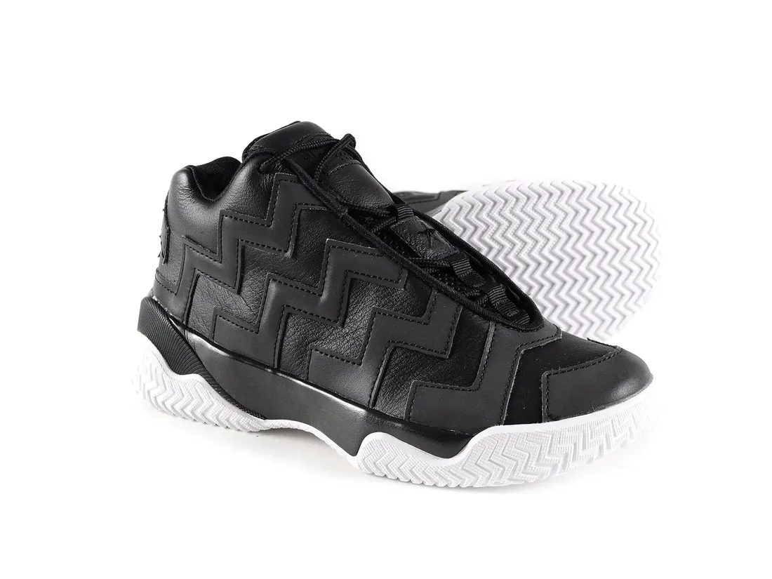 converse-565063-black-white-37