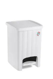 kosz-na-smieci-20l-z-pedalem-bialy