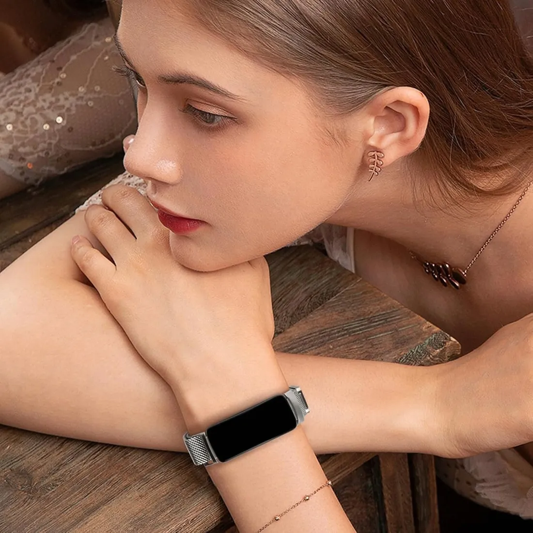 bransoleta-ylk-do-fitbit-srebrny-2szt-stan-nowy