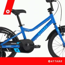 rower-dzieciecy-attabo-knack-16-niebieski-lekki-boczne-kolka-aluminium