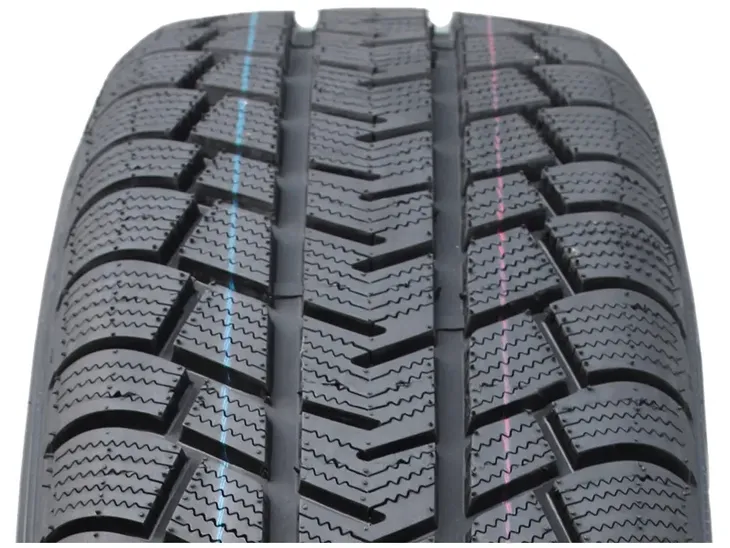 4x 235/65R17 OPONY ZIMOWE 17'' 4 sztuki SUV przyczepność na śniegu (3PMSF)
