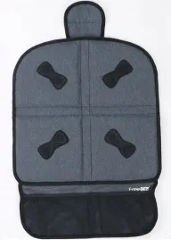 freeon-mata-ochraniacz-zabezpiezajacy-pod-fotelik-samochodowy-kieszenie