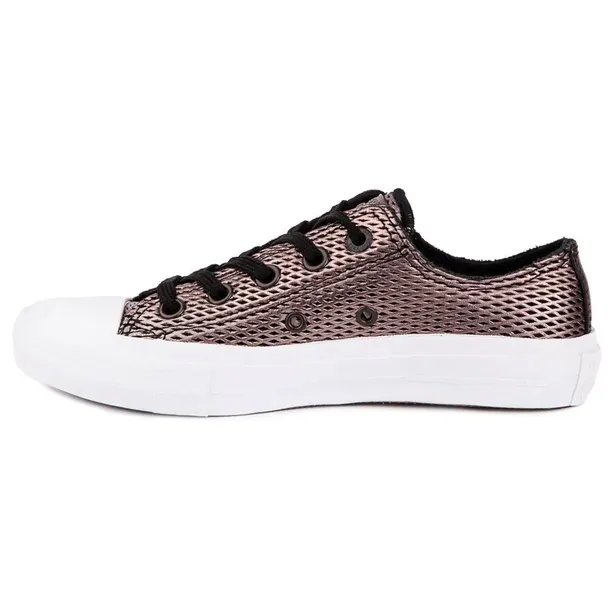 converse-555799-black-white-38-nosek-okragly