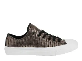 converse-555799-black-white-37