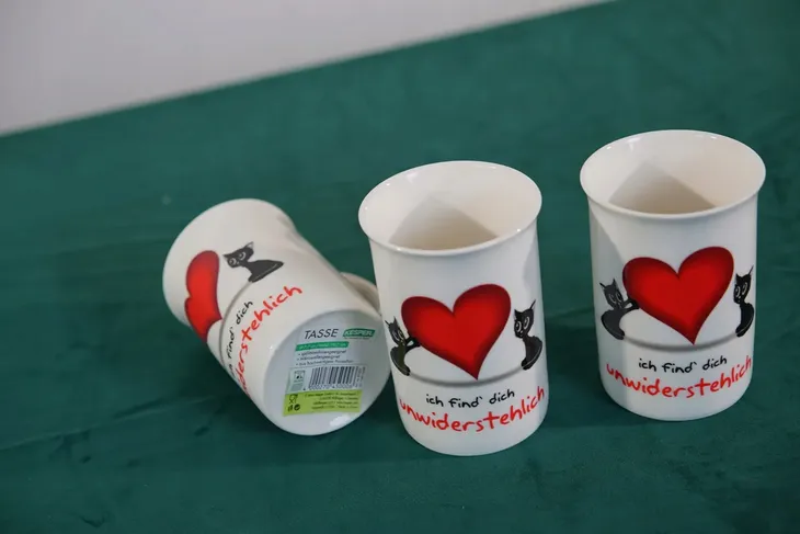 kubek-porcelanowy-kotki-rodzaj-gadzetu-kubek