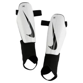 nagolenniki-nike-charge-dx4608-100-bialy-xl