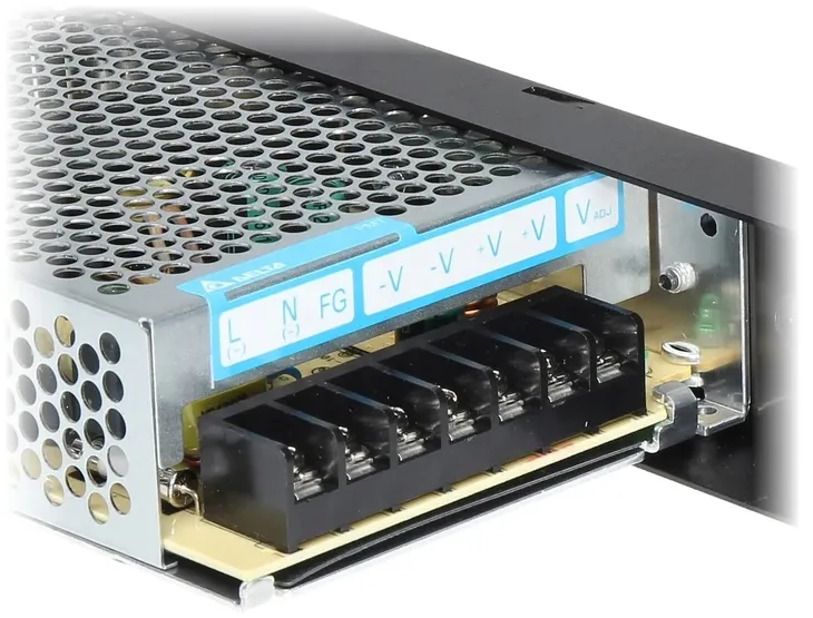 zasilacz-rack-zr12-100-waga-z-opakowaniem-0-6-kg