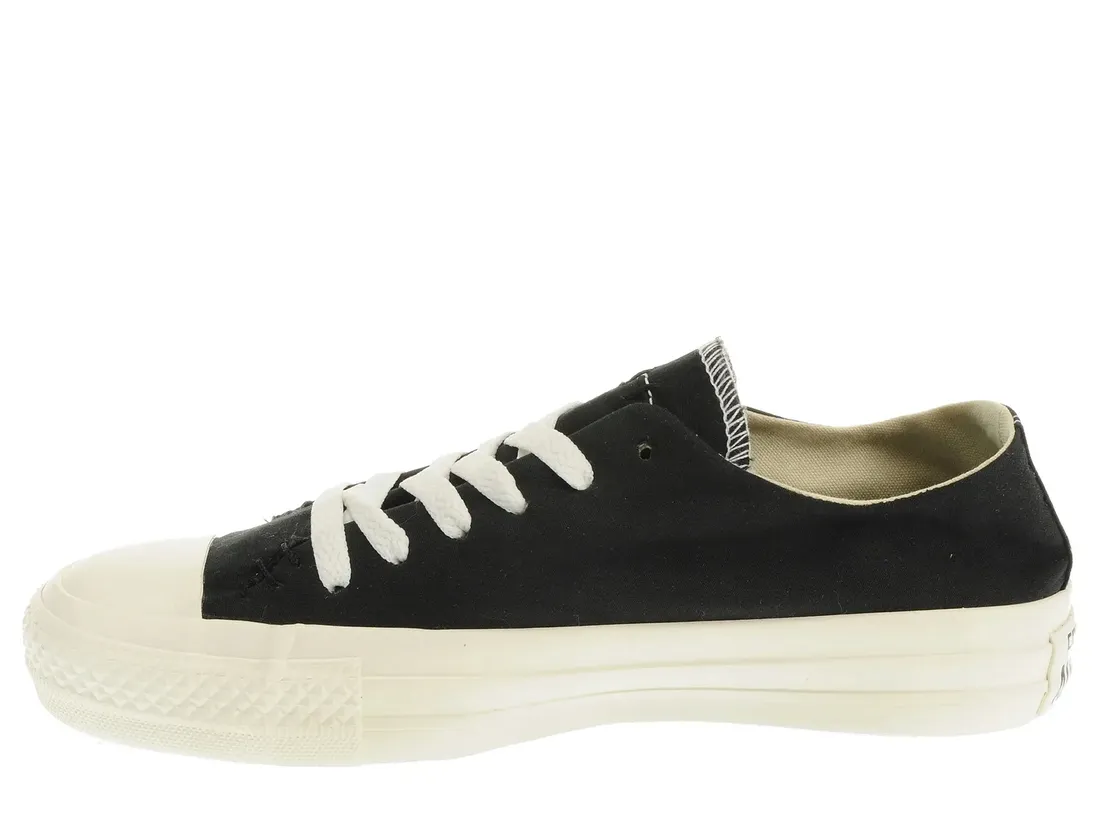converse-147056-black-445