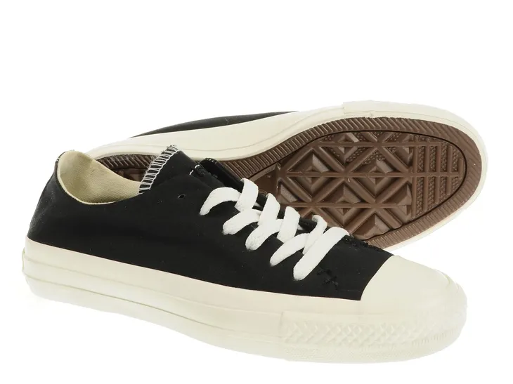 converse-147056-black-445-kolor-czarny