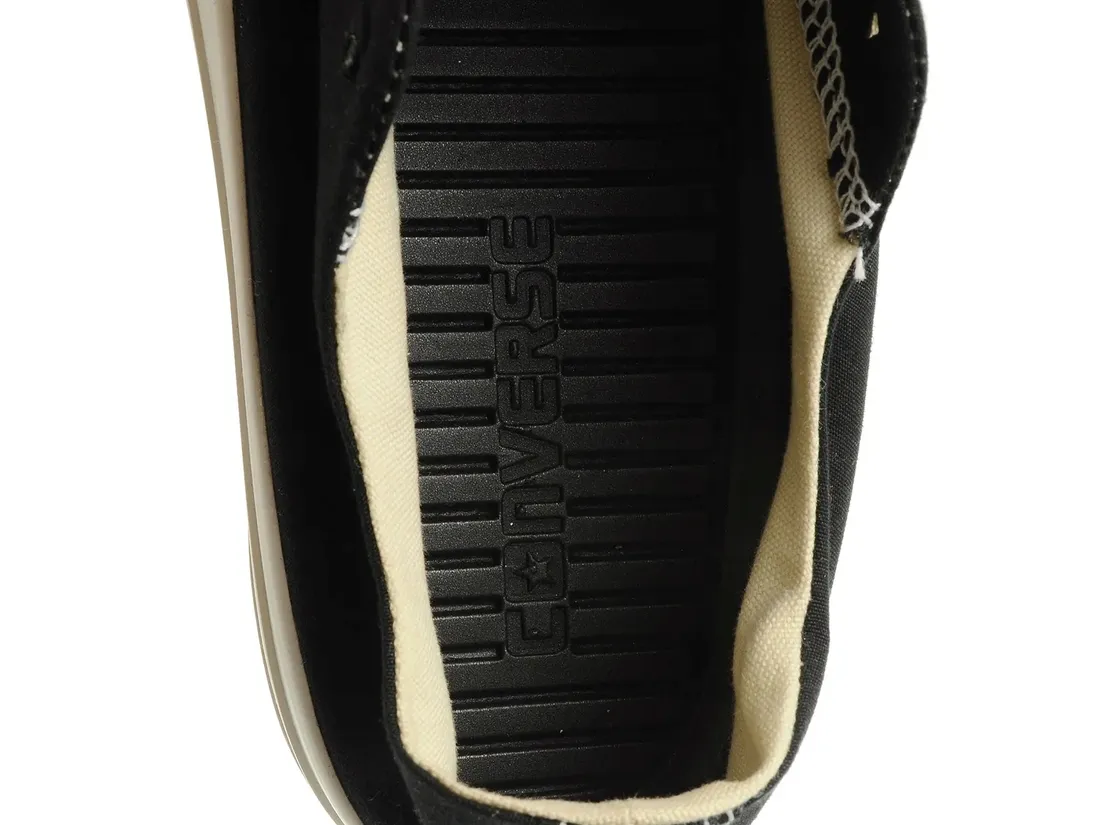 converse-147056-black-445