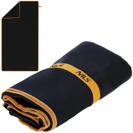 recznik-szybkoschnacy-turystyczny-180x100-nils-z-mikrofibry-na-plaze-basen