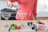 oxo-tluczek-barmanski-good-grips-seria-good-grips-waga-z-opakowaniem-0-1-kg