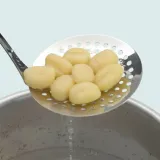 wmf-lyzka-cedzakowa-profi-plus-waga-z-opakowaniem-0-2-kg