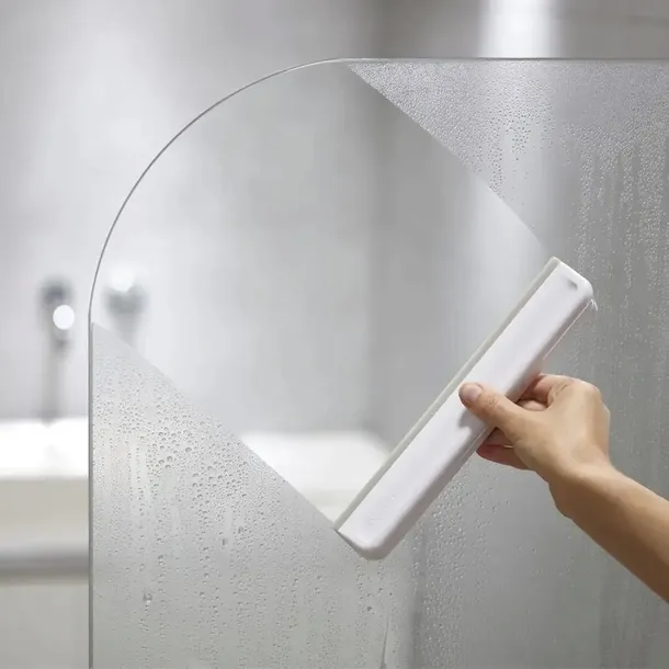 joseph-joseph-sciagaczka-do-szyb-easystore-biala-material-koncowki-guma