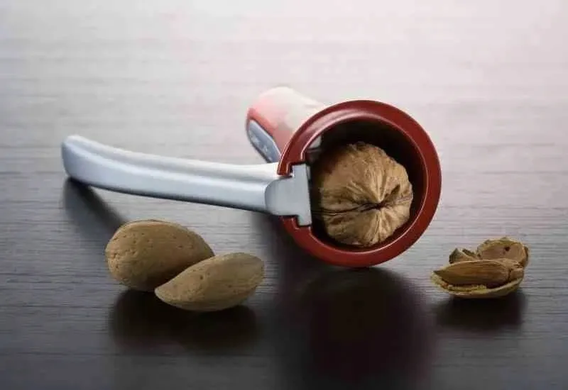 drosselmeyer-dziadek-do-orzechow-czerwony