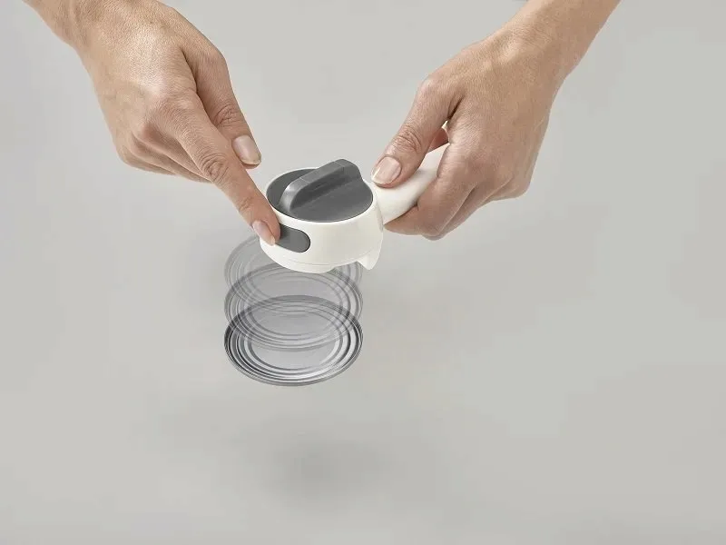 joseph-joseph-otwieracz-do-puszek-cando-plus