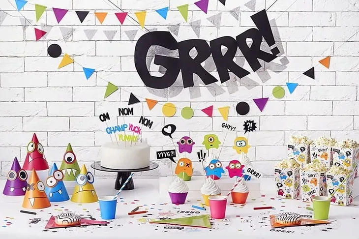 czapeczki-16cm-potworki-1-op-6-szt-urodziny-roczek-okazje-uniwersalny