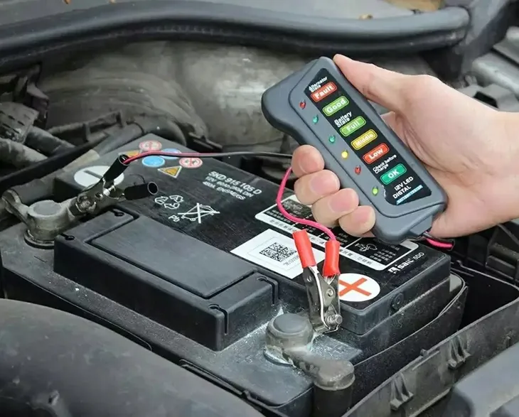 pt11-tester-akumulatora-12v-stan-nowy-kod-producenta-apt-pt11