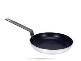 gastronomiczna-patelnia-aluminiowa-24-cm-indukcja-powloka-ptfe-yato