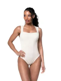 body-heyshape-modelujace-prazkowany-kwadratowy-dekolt-l
