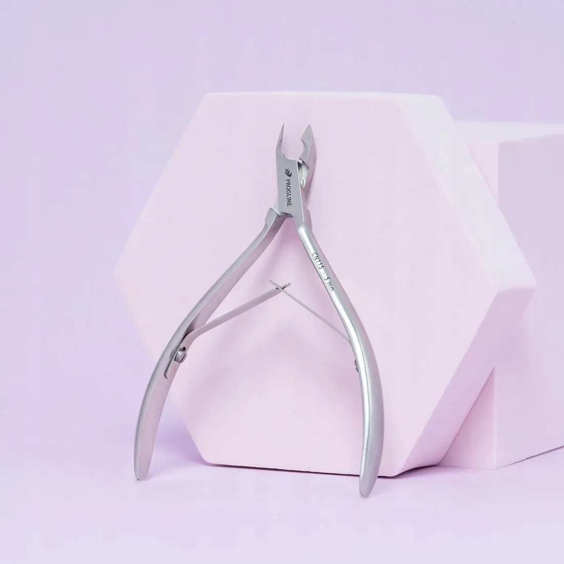 cazki-do-paznokci-progline