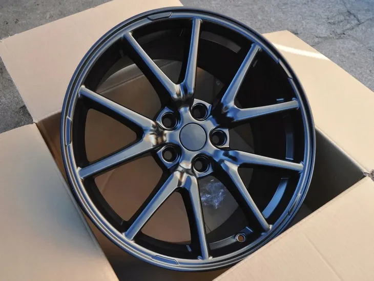 felgi-18-5x1143-do-tesla-model-3-informacje-dodatkowe-zgodnosc-z-czujnikami-cisnienia