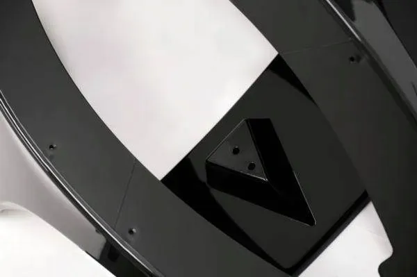 dokladka-zderzaka-bmw-e60-e61-03-10-performance-stan-nowy-numer-katalogowy-czesci-d1224261