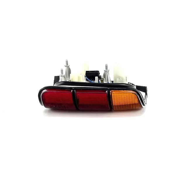 lampy-tylne-bmw-5-e34-komplet-strona-zabudowy-lewe-prawe