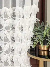 firana-nowoczesna-kolor-smietankowy-zakard-haft-gipiura-z-tasma-sz-280x250
