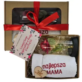 zestaw-prezentowy-dla-mamy-roza-w-szkle-recznik-karta-z-zyczeniami-gratis