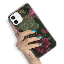 etui-do-iphone-12-pancerne-kobiece-ladne-kwiatowe-kolorowe-super-mix-wzorow