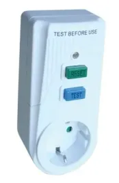 tracon-adapter-sieciowy-z-wylacznikiem-roznicowo-pradowym-schuko-16a-tfga-1