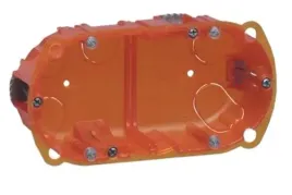 legrand-puszka-uniwersalna-72mm-143x-40mm-batibox-080102