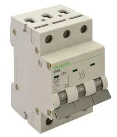 tracon-wylacznik-nadpradowy-charakterystyka-c-32a-3p-6ka-evoz3c32