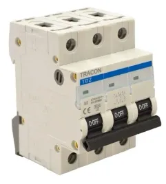 tracon-wylacznik-nadpradowy-3-polowy-charakterystyka-c-40a-6ka-tdz-3c-40