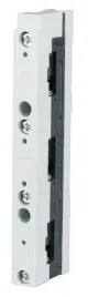 eaton-izolator-3-bieg-dla-szyn-plaskich-typ-bbs-3-fl-107066
