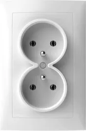 berker-b-kwadrat-gniazdo-z-u-podw-bialy-5361828989