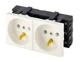 aks-2b-gniazdo-2x2p-z-bez-blokady-biale-333528