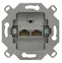 berker-gniazdo-ekranowane-uae-8-8-biegunowe-4587