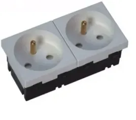 aks-2bp0-gniazdo-2x2p-z-bez-blokady-biale-339002