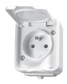 schneider-cedar-bialy-gniazdo-nt-z-u-z-klapka-ip44-nt130h01