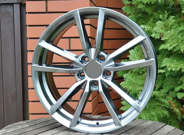felgi-18-audi-e-tron-q4-sportback-e-tron-powloka-polysk