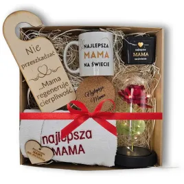 prezent-dla-mamy-na-dzien-matki-kubek-recznik-swieczka-roza-zawieszka-7w1