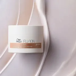 wella-fusion-intense-regenerujaca-maska-do-wlosow-zniszczonych-500-ml