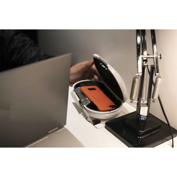 master-lock-portable-personal-safe-5900eurdwht